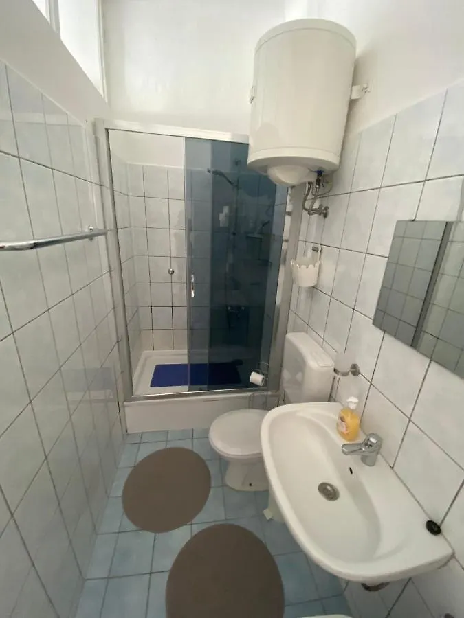 Apartment Luseven - Vacation Apartment Near To Beach And City Pula